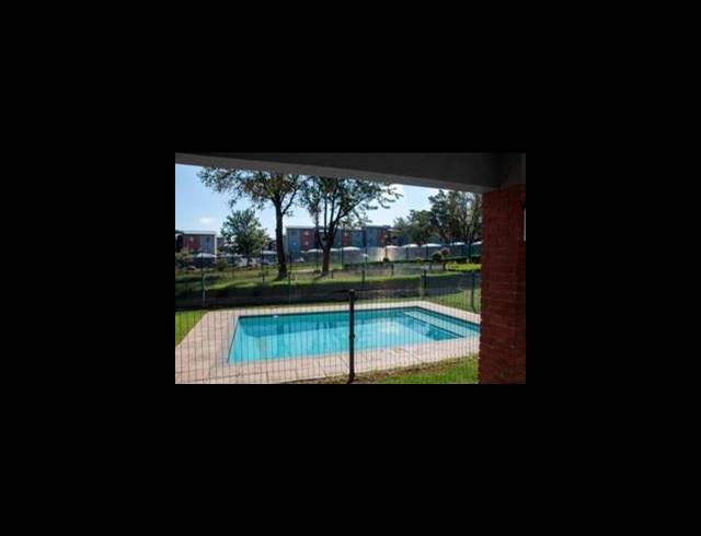 2 BEDROOM SECTIONAL TITLE FOR SALE IN GRAND CENTRAL